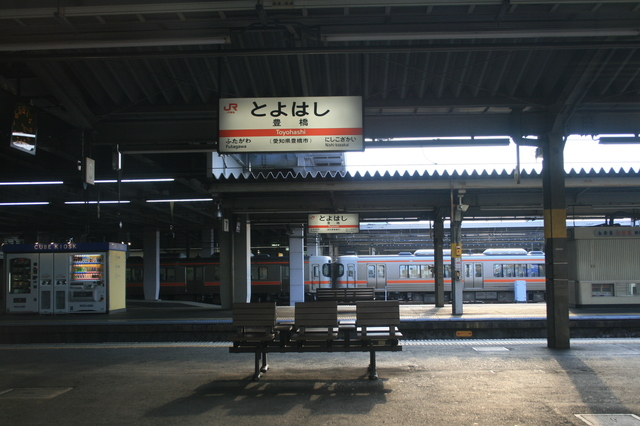 IMG_260豊橋駅は、愛知県における交通の要所7.JPG