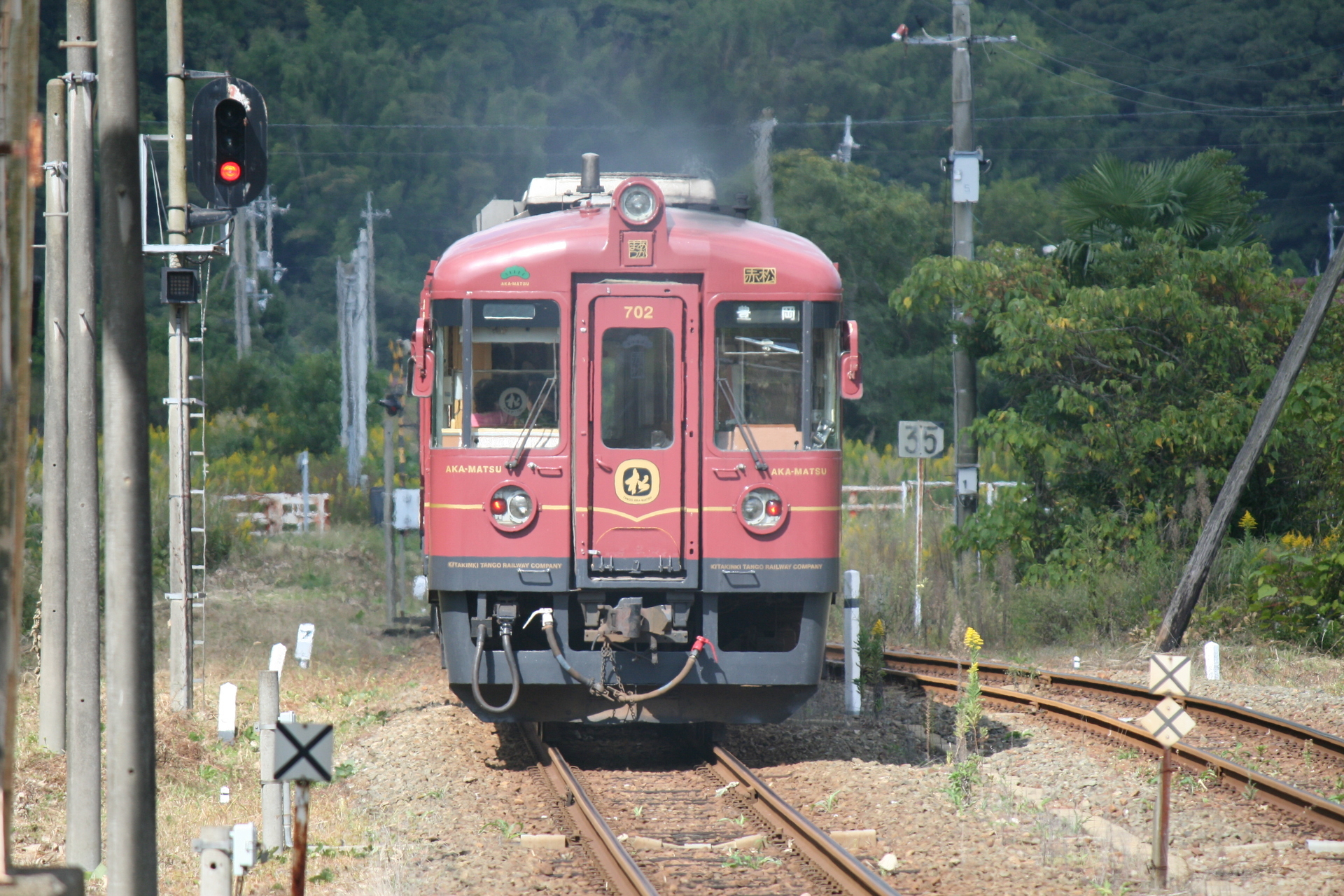 京都丹後鉄道の観光列車 丹後あかまつ号 車両 車窓 時刻表 予約 西舞鶴 天橋立 豊岡