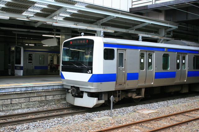IMG_841グリーン車を連結したJR常盤線の特別快速列車0.JPG